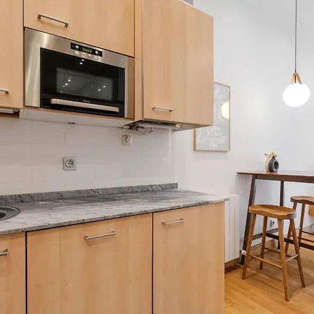 Eder 2 By Prim Apartment